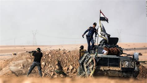 Mosul Isis Executes 232 Takes Human Shields Cnn