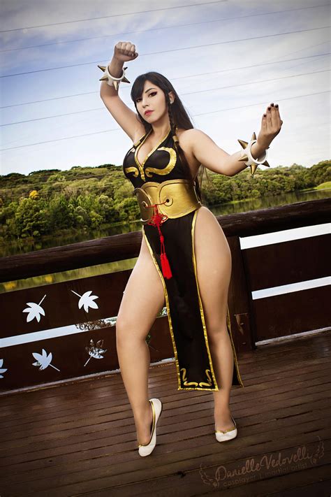 Street Fighter V Chun Li Cosplay By Daniellevedo On Deviantart Cosplay Woman Sexy Cosplay