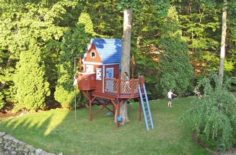If you are planning to construct a playhouse,we have the best plans and designs for houses.that you can surely find one which will suit your needs,especially your… 16 Free Backyard Playhouse Plans for Kids