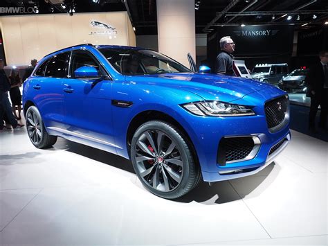 Jaguar F-Pace debuts in Frankfurt to take on the BMW X3