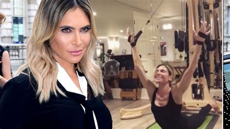 Ayda Field Shares Video Of Her Doing A Strange Medieval Torture Work