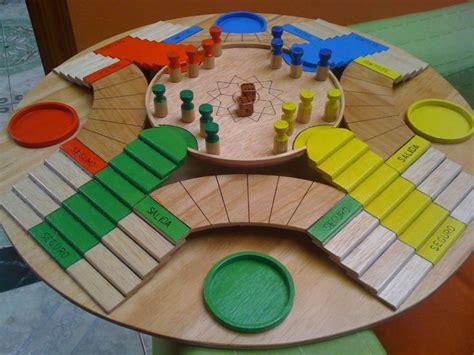 Te decimos dónde encontrar plantillas imprimibles. juegos de mesa - Buscar con Google | Juegos de parques ...