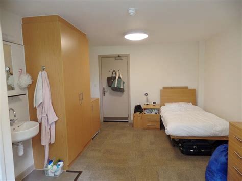 Summer Sublet At Goodenough College Room To Rent From Spareroom