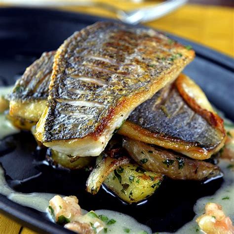 Pan Fried Sea Bass With Braised Fennel And Dill Recipe Central England Co Operative
