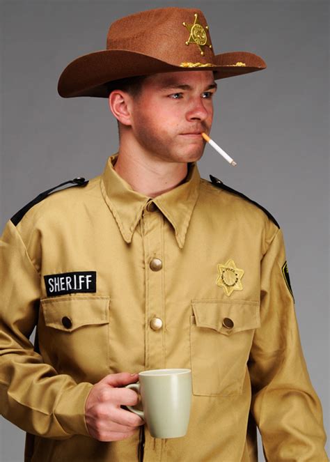 Mens Stranger Things Style Sheriff Hopper Costume