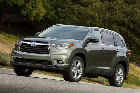 2016 Toyota Highlander Hybrid Review Is It Worth The Extra Money