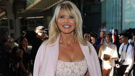 Christie Brinkley Open To Finding Love But Laments Lack Of Options Doesnt Seem To Be