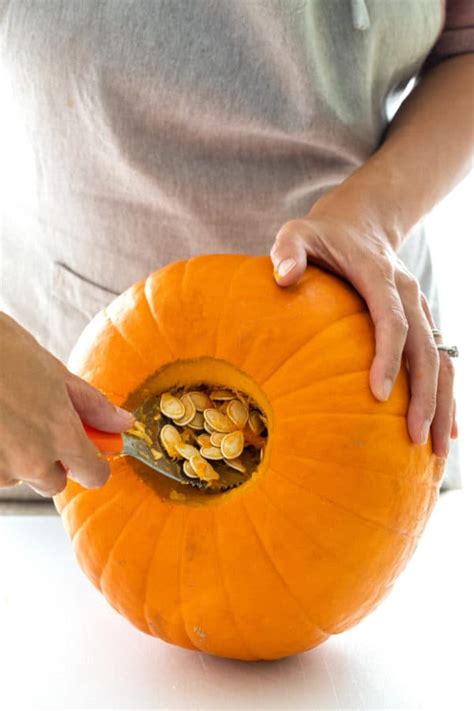 How To Keep Pumpkin Fresh After Cutting Cut Pumpkin Open And Scoop