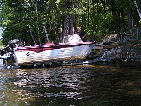 Boarding ladders, steps, & ramps. Boat Boarding Ramps - HandiRamp