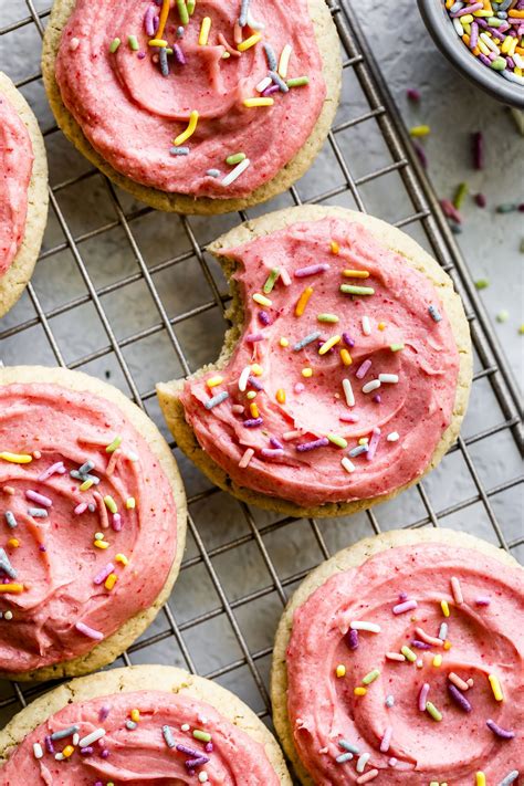 This link is to an external site that may or may not meet accessibility guidelines. Soft Lofthouse Style Gluten-Free Sugar Cookies | Recipe ...