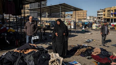 Suicide Bombings In Crowded Baghdad Market Kill At Least 32 The New York Times