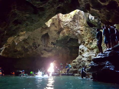 Cave Tubing In Goa Pindul Gunungkidul The Travel Junkie