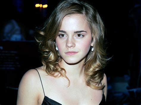 Its All About Hollywood Actress Emma Watson Hot Hd Wallpapers 2013