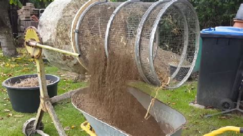 Diy Powered Soil Sifter Diy Compost Sifter Screen Wheelbarrow Style