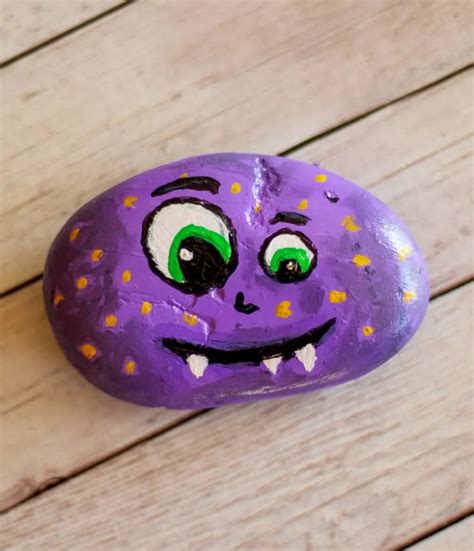7 Halloween Rock Painting Ideas Easy Halloween Crafts For Kids