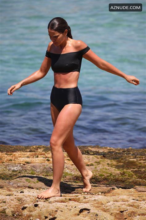 Jodi Gordon Sexy In A Black Bikini At Bondi Beach In Australia Aznude