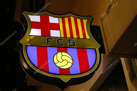 All images and logos are crafted with great workmanship. logo teken "Fc Barcelona - Redactionele stockfoto © 360ber ...