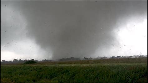 Tornado Insanity Canton Tx Tornadoes Up Close 5292019 Youtube