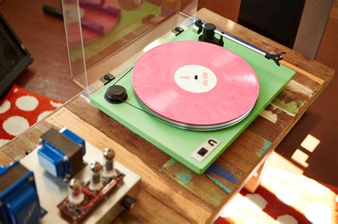 Best Turntables Under 350 Affordable Record Players Reviewed 2020