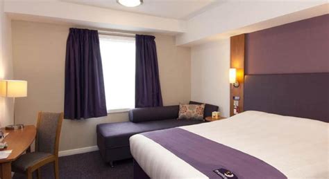 Premier Inn Southampton West Quay Hotel Deals Photos And Reviews