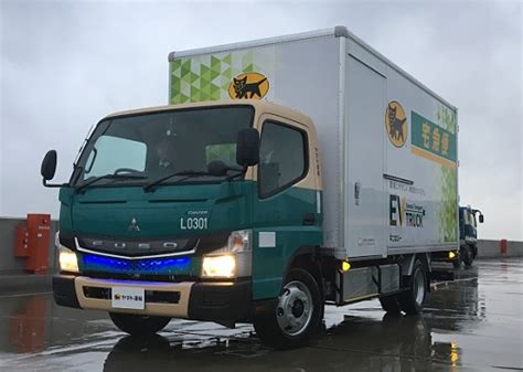 Mitsubishi Fuso The Frontrunner In Electric Trucks Hands Over Its