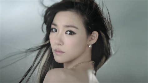 Snsd’s Tiffany In The Spotlight For Controversial Outfit Soompi