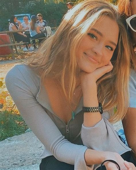 Lesa On Instagram “the Definition Of Beautiful💌💐” Blonde Girl Selfie