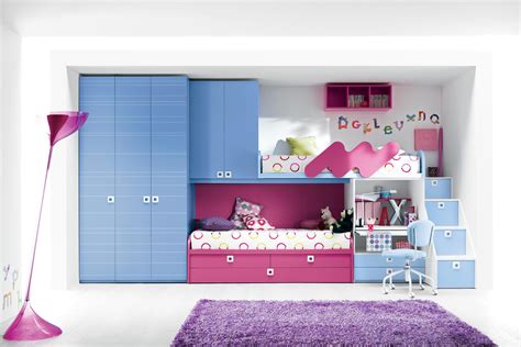 Making a more elaborate bunk bed for the little girls #20. 10 Awesome Girls' Bunk Beds - Decoholic