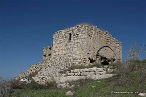 Israel In Photos Crusader Castle Of Toron Des Chevaliers Latrun