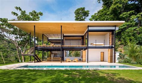 This Costa Rican Home Is The Ultimate Coastal Dwelling House Houses In Costa Rica House Design