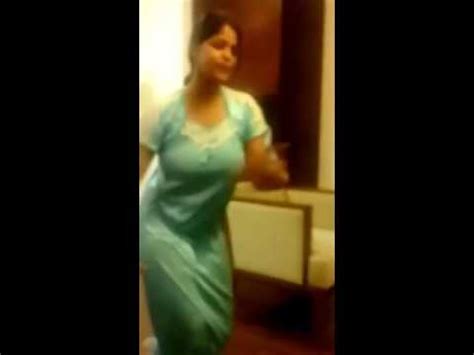 Hot Sexy Indian Desi Bouncing Boobs Dance Rare Youtube