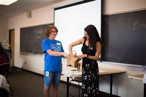 A Day At Our Chicas Stem Summer Camp — Adelante Mujeres