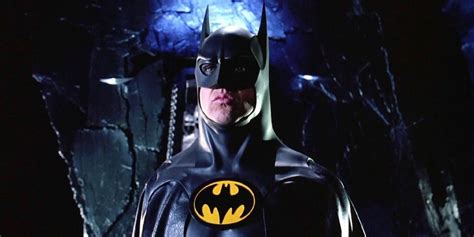 Michael Keatons New Batman Costume Shown In Leaked Image Lrm