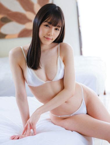 Remu Suzumori INSOMNIA Photobook Nude Pp EBay