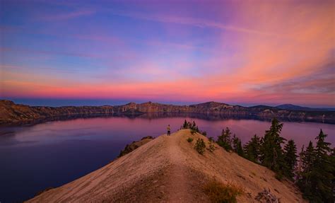 Experienced the most amazing sunrise at Crater Lake ...