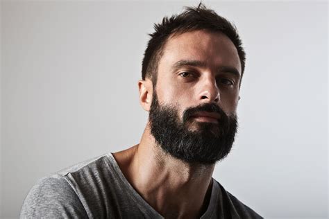 Best beard dye reviews for men. Beards vs Clean Shaven: What's Hot Right Now? (2019 ...