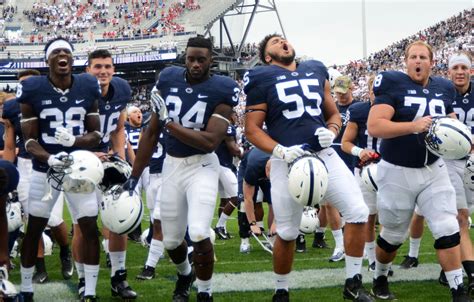 Penn State Football Players Celebrate Win Over Iowa Post Video Of