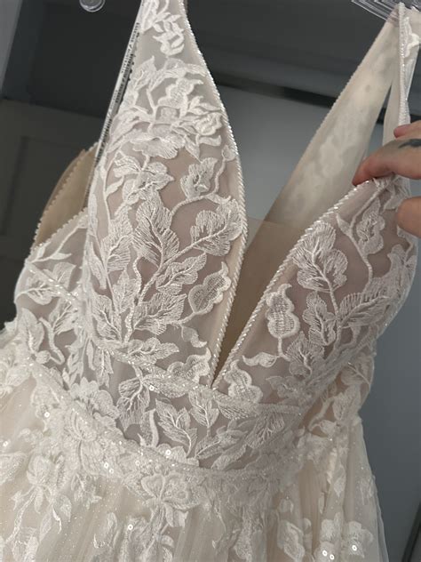 Essense Of Australia Mindy D New Wedding Dress Save Stillwhite