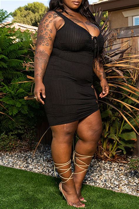 Fashion Sexy Plus Size Solid Bandage Hollowed Out V Neck Vest Dress