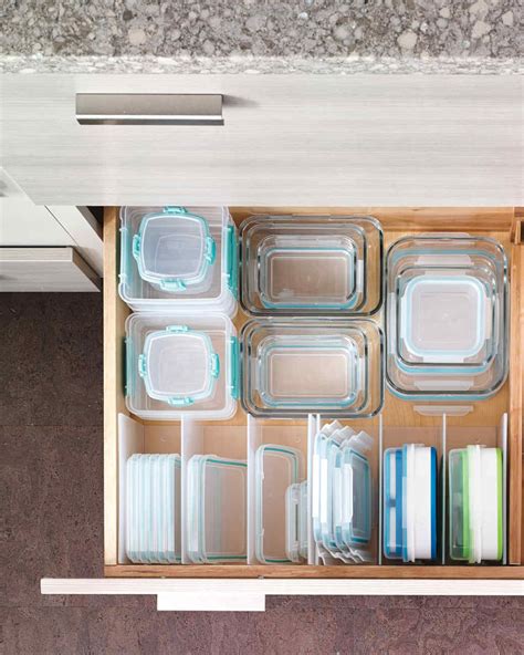 7 Clever Ways To Organize Tupperware And Food Storage Containers