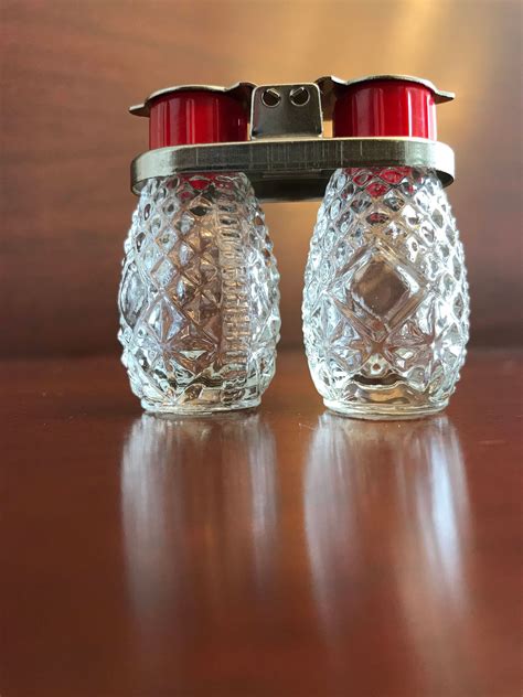 Vintage Mini Travel Salt And Pepper Shakers Picnic Set Salt Pepper
