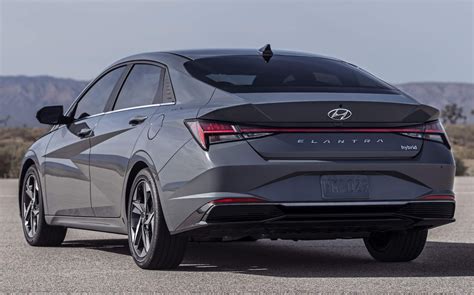 May not be exactly as shown. Novo Hyundai Elantra Hybrid 2021 chega aos EUA - fotos
