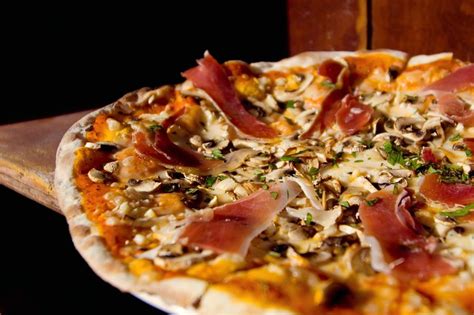 Small Ham Pizzas Recipe Eat Smarter Usa