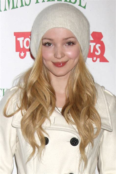 Dove Cameron Wavy Golden Blonde Loose Waves Hairstyle Steal Her Style