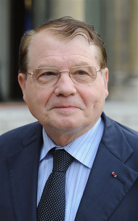 Люк антуа́н монтанье́ — французский вирусолог, кавалер ордена почётного легиона, лауреат нобелевской премии в области медицины и физиологии 2008 года. Luc Montagnier Photos Photos - President Sarkozy Greets ...