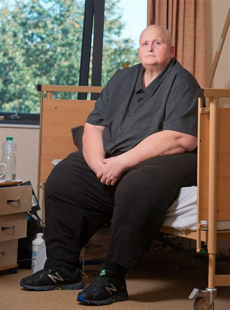 Worlds Fattest Man Begs Nhs To Save His Life With £100k Weight Loss