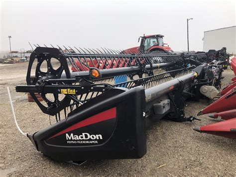 Delta Power Equipment 2017 Macdon Fd75 45 Flexdraper Head