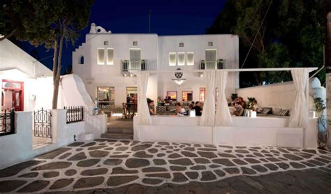 Mykonos Nightlife Guide The 20 Best Bars Night Clubs And Beach Clubs