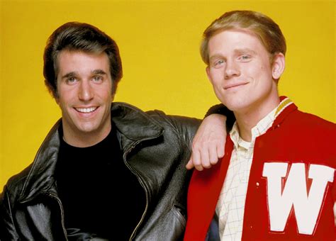 Happy Days Whos Older Ron Howard Or Henry Winkler And How Much Is