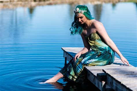 Mermaid Model Shoot Toledo Ohio Photographer — Rebecca Trumbull